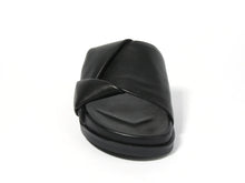 CAVERLEY LARRY SLIDE