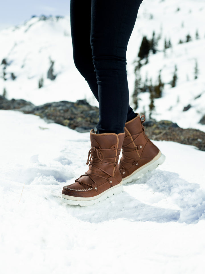 MANITOBAH MUKLUK PACIFIC HALF WINTER BOOT | GRAIN LEATHER | OAK